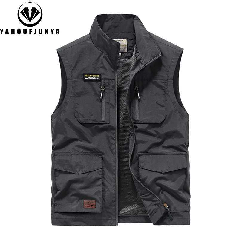 2025 New Summer Men Sleeveless Outdoor Leisure Stand Collar Vest Men Solid Color Breathable Loose Thin Vest Male Waistcoat Hots X250403