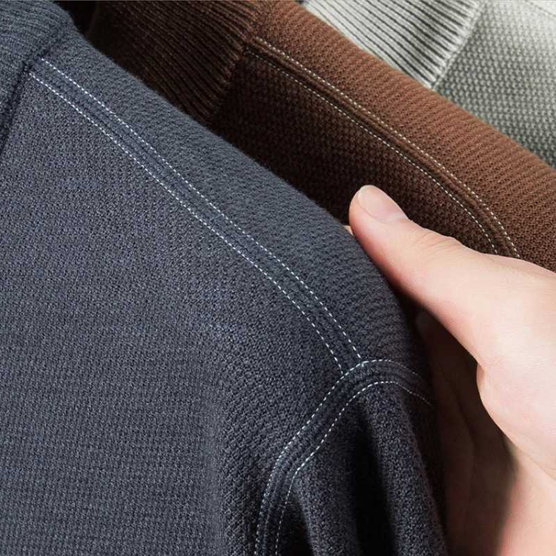 High Quality Velvet Thickening Sweater Bottoming Shirt Mens Half Zip Pullover Casual Loose New Warm T-shirt KnitwearT251103