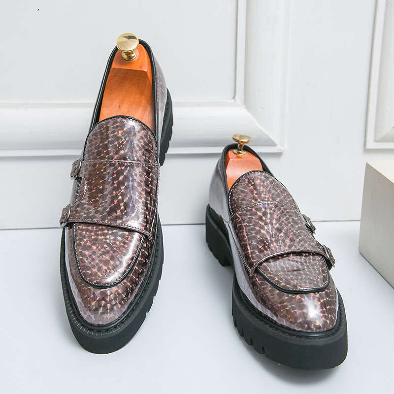 2024 shoes in plus size, new casual leather fashionable men's set shoes, trendy British style hair