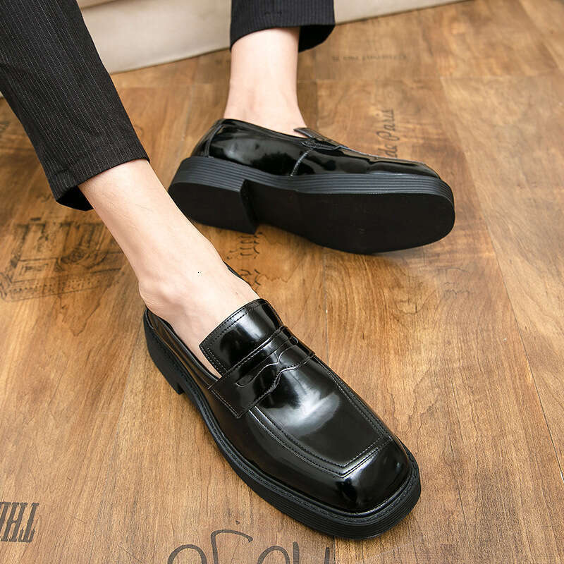 2024 Men's Large Size New Casual Leather Fashion British Style Business Dress Shoes Set Foot Square