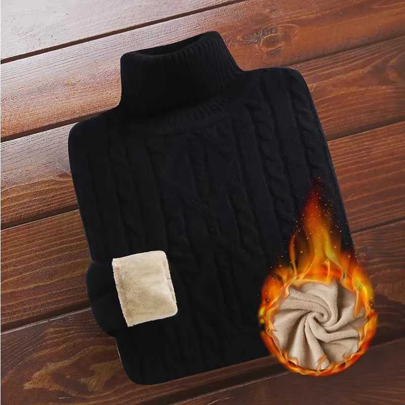 New Turtleneck Sweaters Men Autumn Winter Thick Knitted Sweaters Added Velvet Solid Color Casual Base PulloversT251103