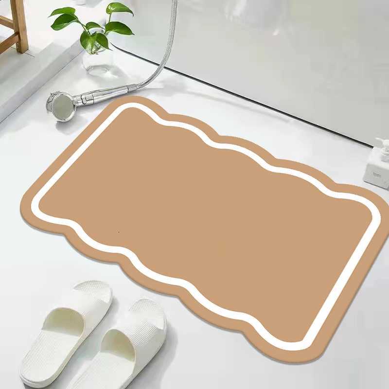 Japanese cartoon bathroom absorbent floor mat diatom mud foot mat toilet household anti-skid mat C251103