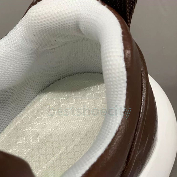 Fashion Running Shoes Durable Mens Trainers Black Coffee Color Comfortable Soft Leather Upper Exterior Non-Skid Tread Chunky Sneakers Size 39-44