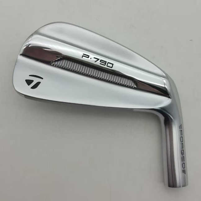 2025 Hot Selling New Golf irons Set Black Forged Irons 45 6789P 7pcs Golf Clubs Grip P790 Golf Club Iron Set 7pcs Head Cover J250924