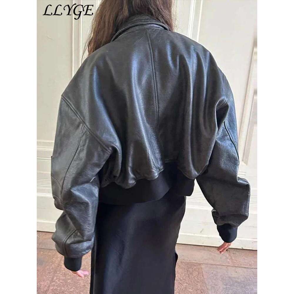 Women's Wear Short Leather Jacket Women Vintage Loose Lapel Long Sleeve Zipper Coat 2025 Spring Lady Locomotive High Street Outwear
