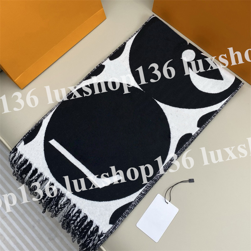 Women Designer Scarf Two-color Jacquard Tassel Scarf Fashion 3D Stereoscopic Letter Raised Scarf Luxury Embroidered Shawls 33581