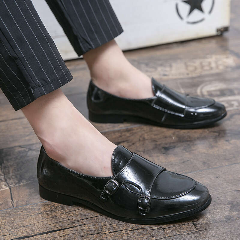 Men's in plus size, new casual fashionable British style set, pointed toe leather shoes, trendy wedding shoes