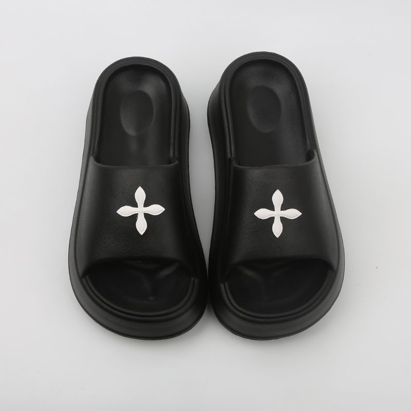 Free shipping new Scuffs slippers women sandals thick soled fashion non slip beach outdoor daily casual shoes
