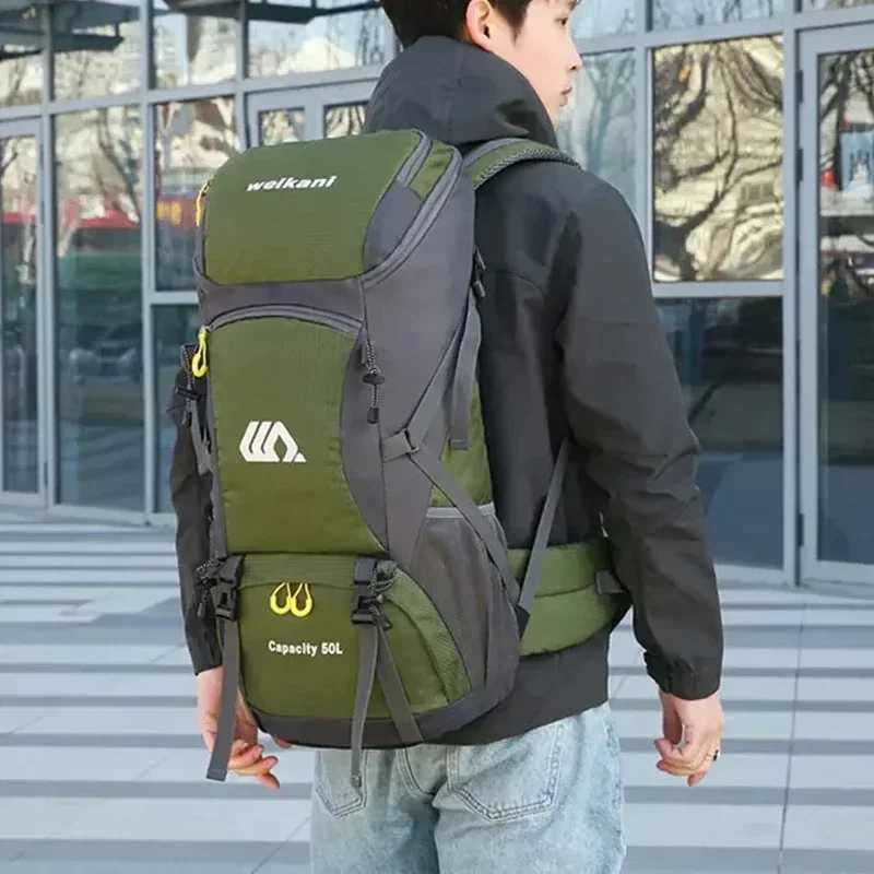 50L travel backpack camping bag mens large hiking bag waterproof outdoor sports climbing mountaineering bag camping equipmentC250407