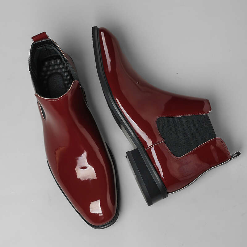 Large autumn high cut red for men's hooded pointed business shoes with English style leather surface Martin boots