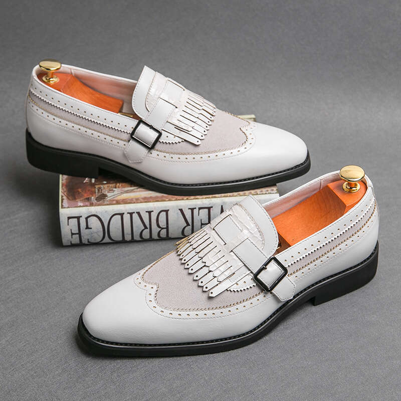 Men's in plus size, new casual fashionable trend, Blok pointed leather shoes, British style groom's wedding shoes