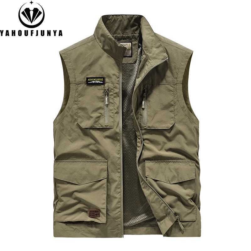 2025 New Summer Men Sleeveless Outdoor Leisure Stand Collar Vest Men Solid Color Breathable Loose Thin Vest Male Waistcoat Hots X250403