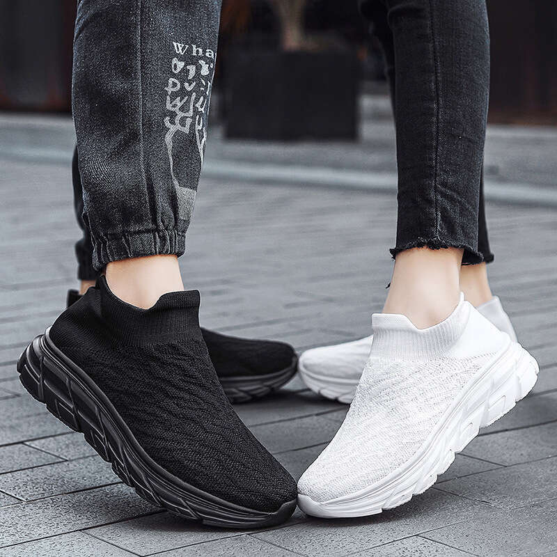 Summer New Large Size 46 Flyknit Breathable Couple Leisure Fashion Sports Set Foot Mesh Shoes