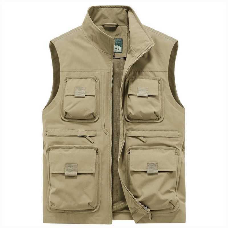 12 Pockets Mens Utility Outdoor Vest Breathable Waterproof Techwear US Tactical Work Sleeveless Jacket Hiking Fishing Cargo Vest X250403