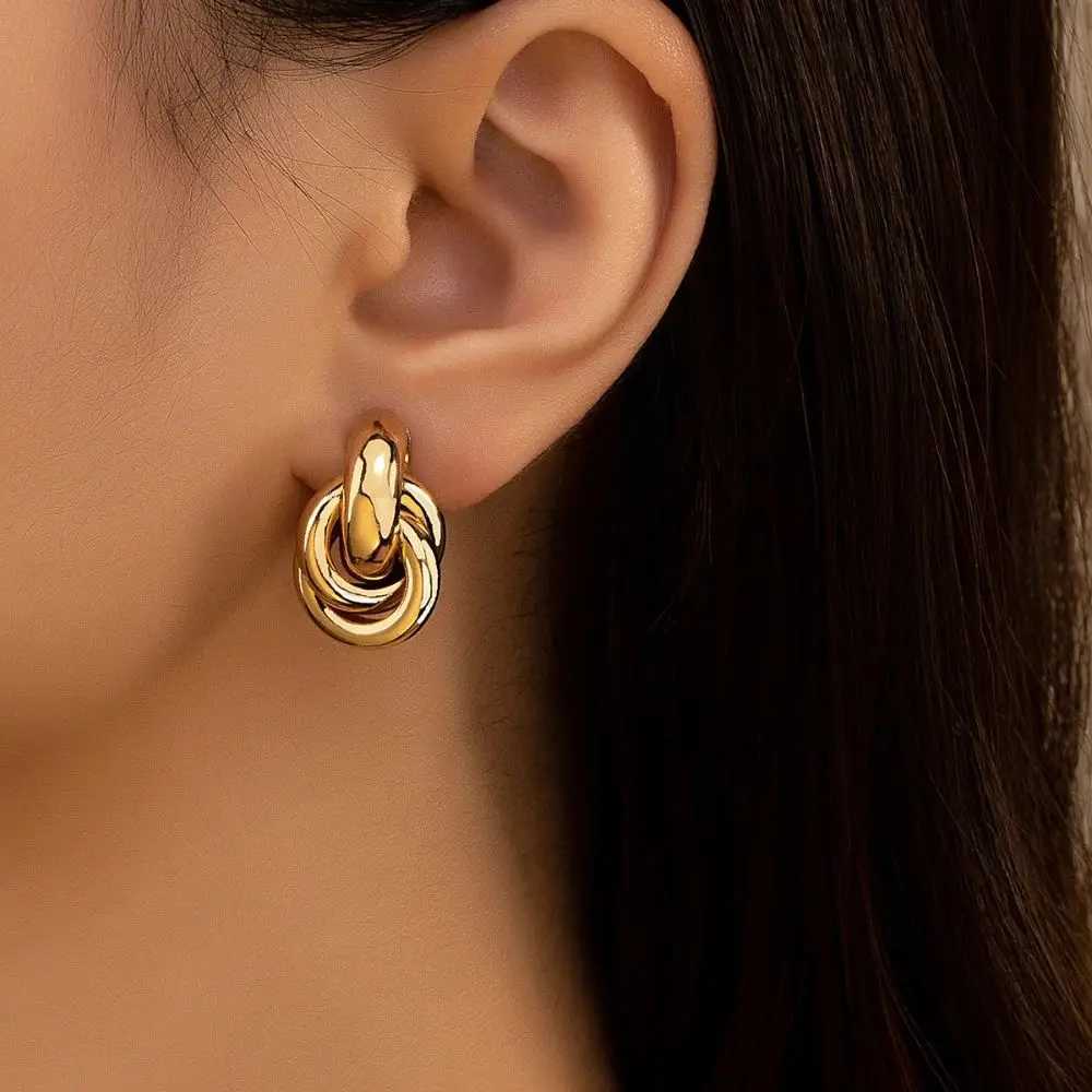 Gold SIlver Color Knot Hoop Earring For Women Shiny Plating Trendy Earring Stud Cute Daily Wear Jewelry 2024 C251103