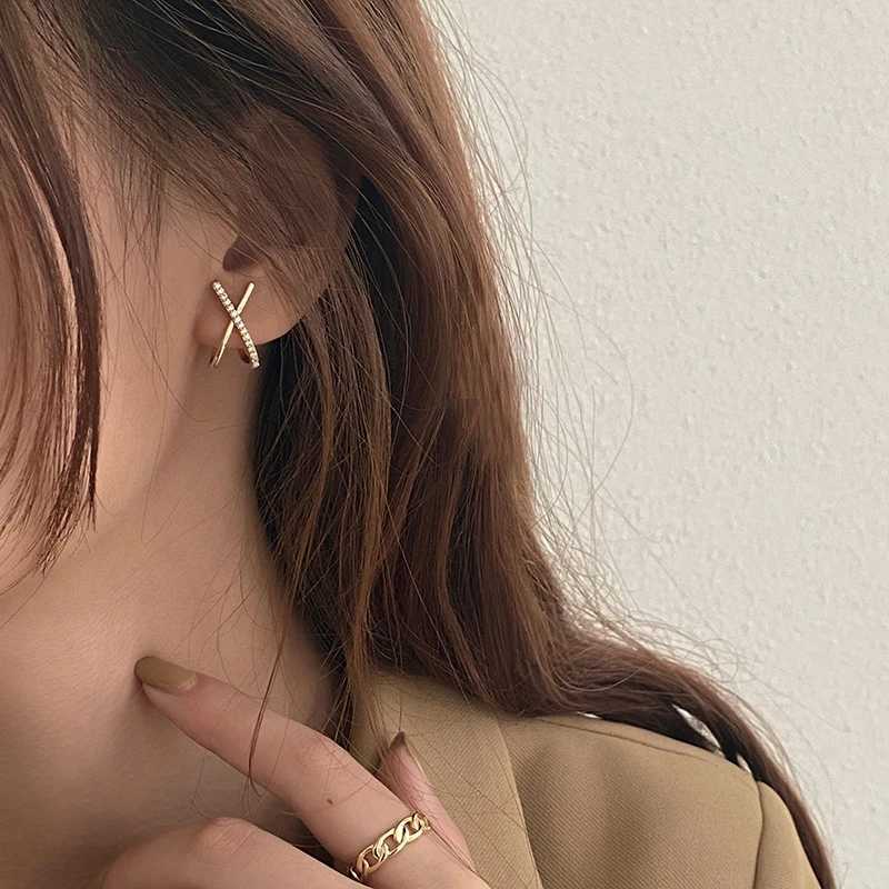 2025 New Design Metal Zircon Cross X Gold Colour Earrings For Woman Elegant Accessories For Korean Fashion Jewelry Party Girls C251103