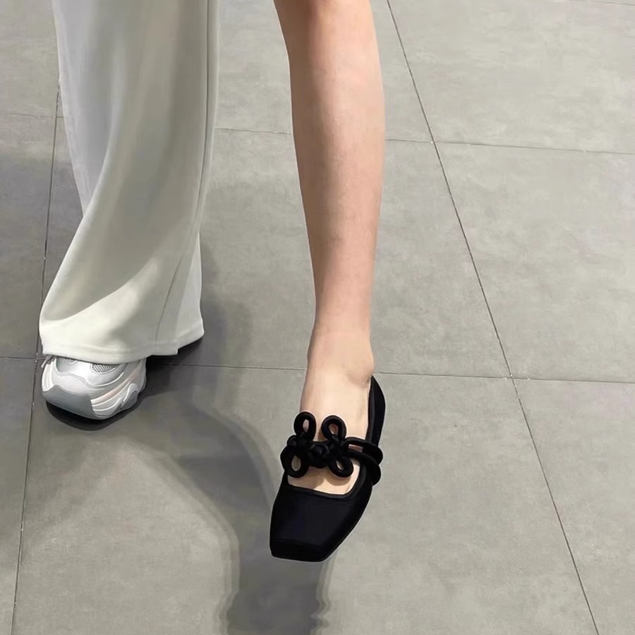 Sheepskin Edition Square Head Little Red Shoes New Chinese Retro Chinese Knot Flat Flat Single Shoes Women's Shallow Mouth Ballet Mary Jane Shoes