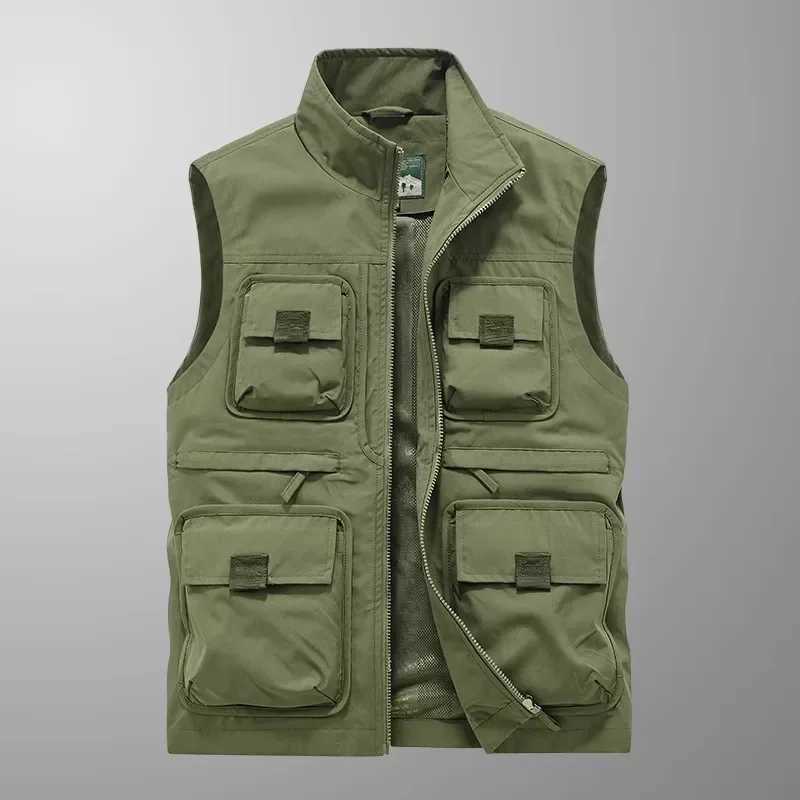 New Summer Many Pockets Mens Utility Outdoor Vest Breathable Waterproof Outwear Work Sleeveless Jacket Hiking Fishing Cargo Vest X250403