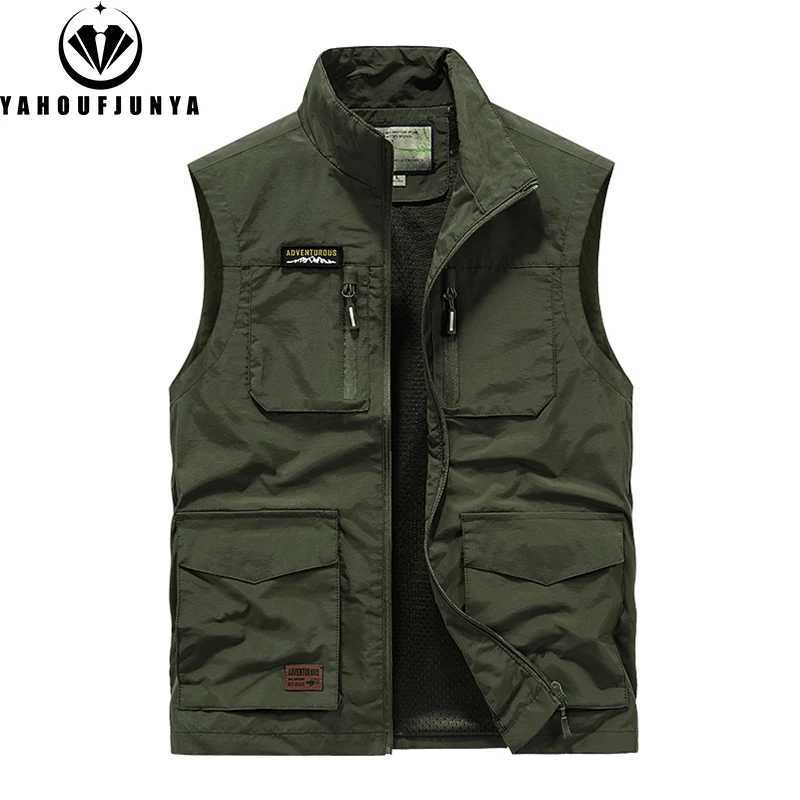 2025 New Summer Men Sleeveless Outdoor Leisure Stand Collar Vest Men Solid Color Breathable Loose Thin Vest Male Waistcoat Hots X250403