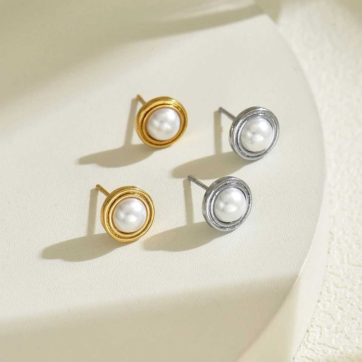 Womens Mini Pearl Flower round Earrings 18K GoldPlated Stainless Steel Vintage Waterproof Jewelry Gift C251103