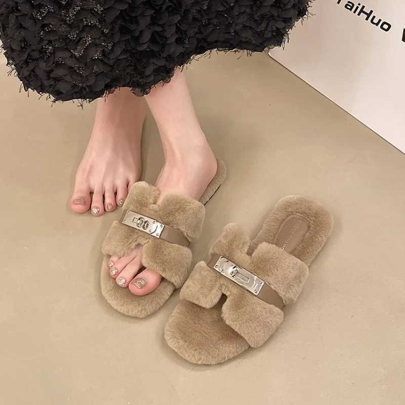 Internet Celebrity Hairy Slippers for Wens Outdoor Wear in Autumn and Winter 2025 New Thick Soled One-piece Plush Shoes Y251103