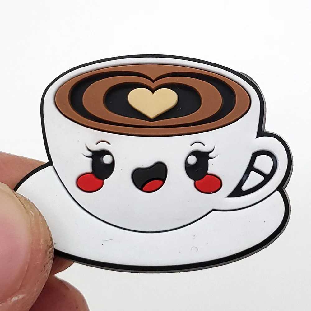 1 piece PVC food pizza cake shoe charm crocodile DIY badge unisex sandals s pin decoration jeans shoe accessories Z250402