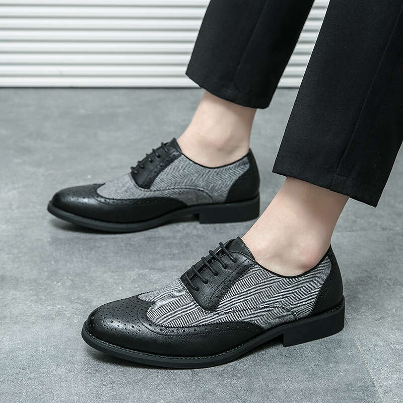 Large size Block leather for men in 2024 Spring and Autumn, formal business, British casual suit, groom's wedding shoes