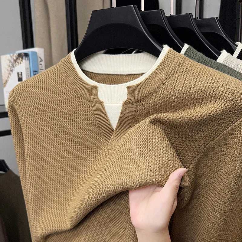 High quality two-color round neck sweater mens autumn winter new trend simple solid color Korean youth casual warm knit pulloveT251103