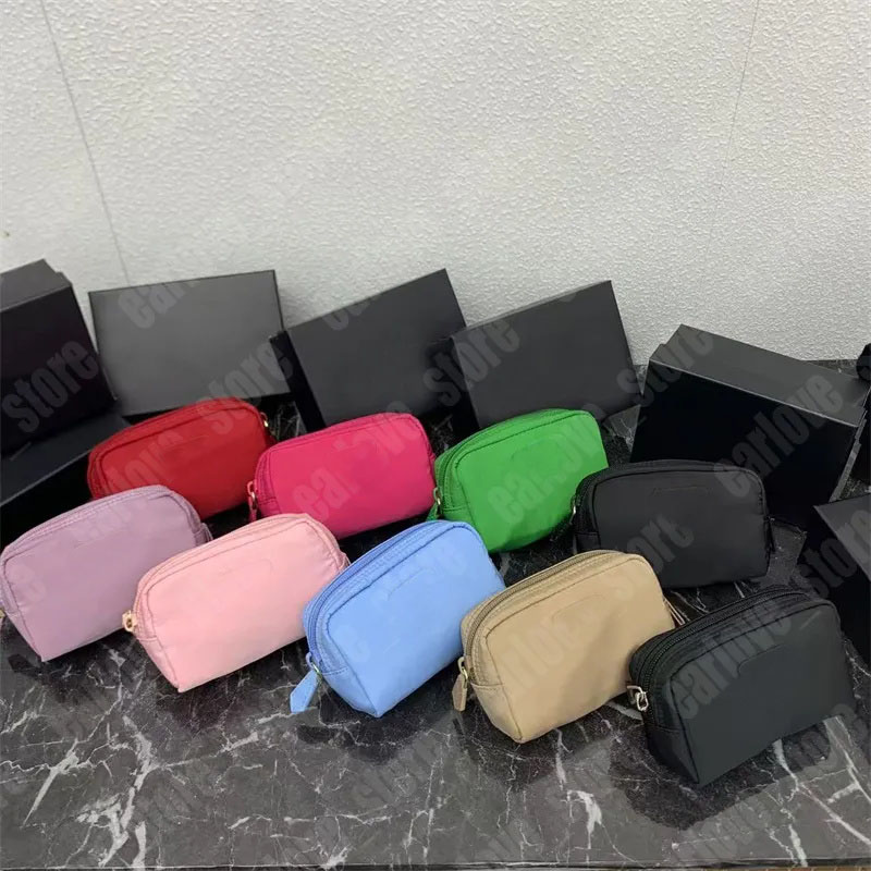 Sacs de maquillage en nylon Designer Femmes Voyage Trousse de toilette Pochette de lavage Zipper Make Up Case 9 couleurs Designers Embrayage Bour
