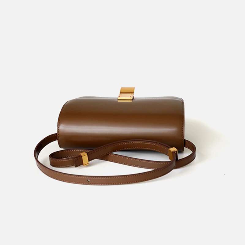 2023 Women's Tofu Upgrade Version High Quality Smooth Leather Retro Shoulder Messenger Classic Small Square Bag