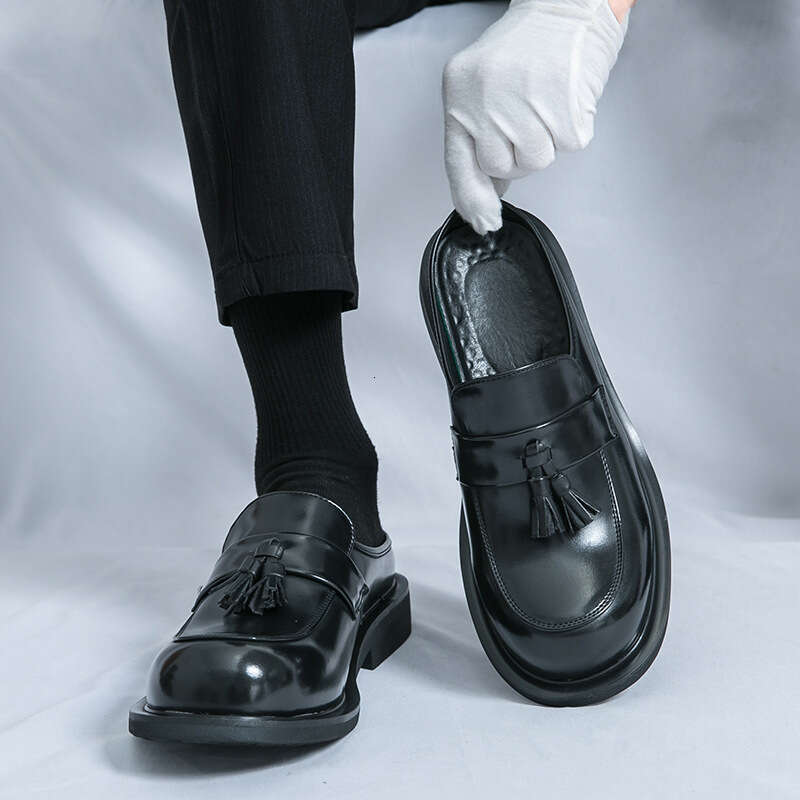 Large men's half slipper shoes for spring and summer 2024 new trend fitting room slippers, sizes 38-46 big head slippers