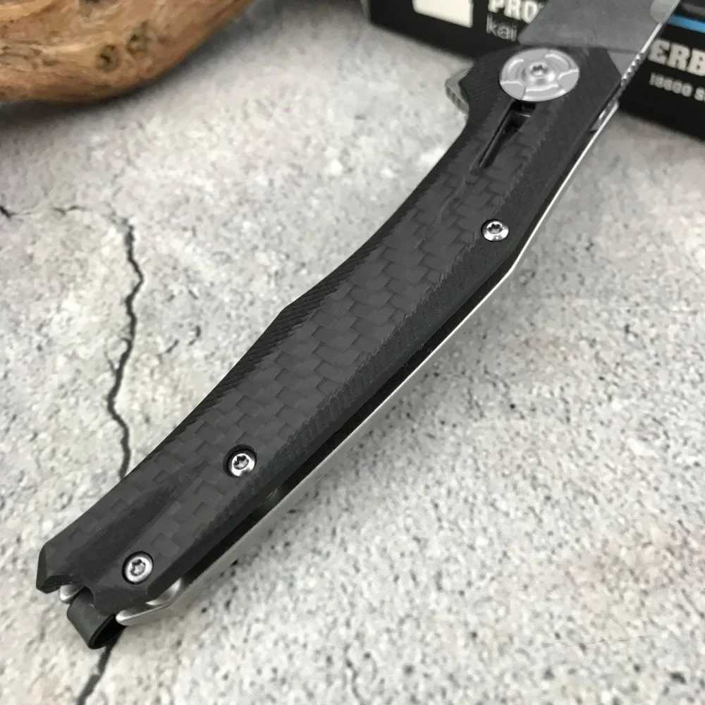 Hot selling 0707 Folding Knife Sharp D2 Blade Carbon Fiber Handle Portable Hunting Bag Survival Knife Outdoor EDC Defense ToolT250402