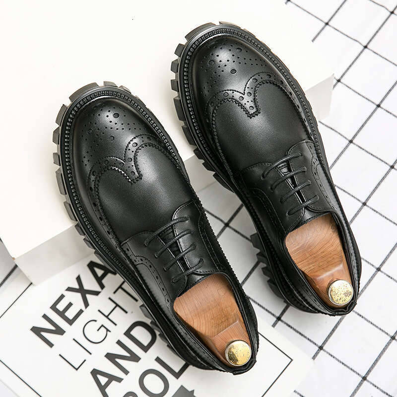 2024 Men's Large Size New Casual Fashion Thick soled Breathable Leather Shoes Korean Edition Trendy Series