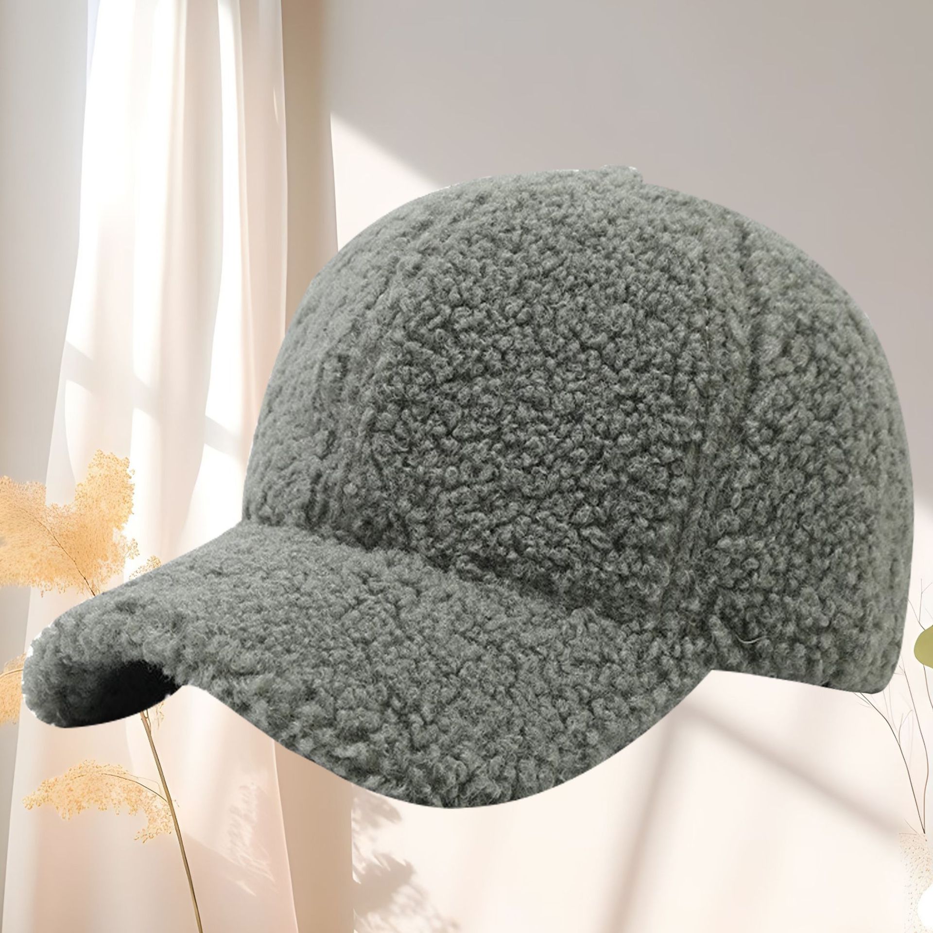 Luxury cap designer hat Lamb plush baseball cap fashionable and warm simple duckbill cap sports hats for women unisex free shipping adjustable