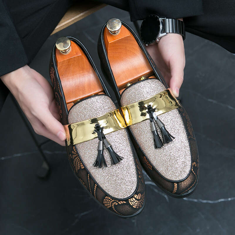 2024 Large Size Spring New Fashion Men's Foot Set Pointed Leather Shoes Trendy Rest