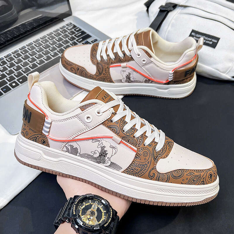 2024 Men's Large Size New Low Top Board Fashion Sports Shoes Korean Edition Trendy Youth