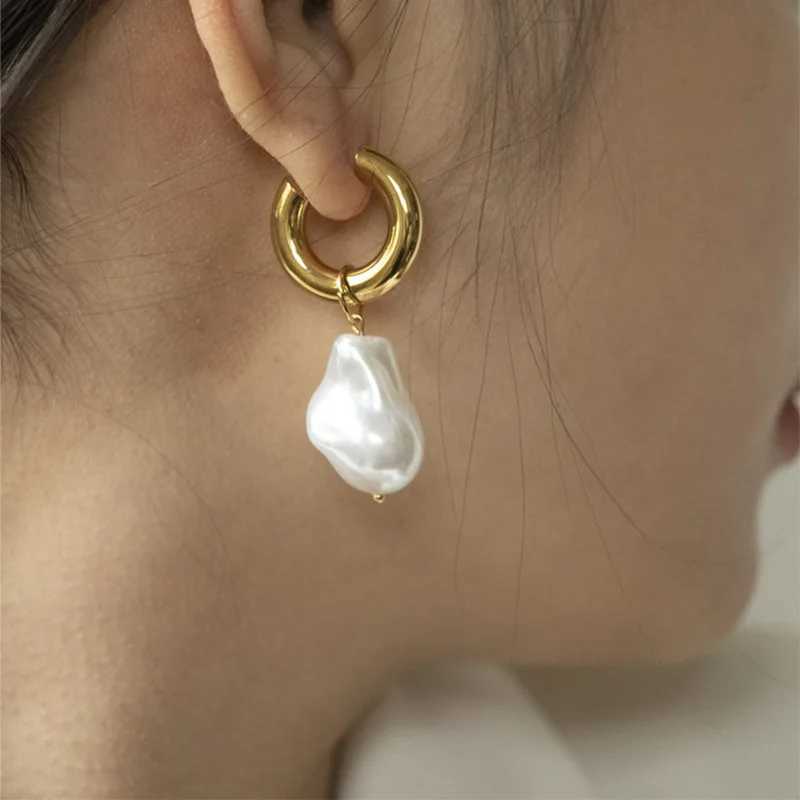 HUANZHI Baroque Irregular Imitation Pearl Rings Earrings Female INS Fashion Wedding Party Jewelry Gifts 2023 New Y250401