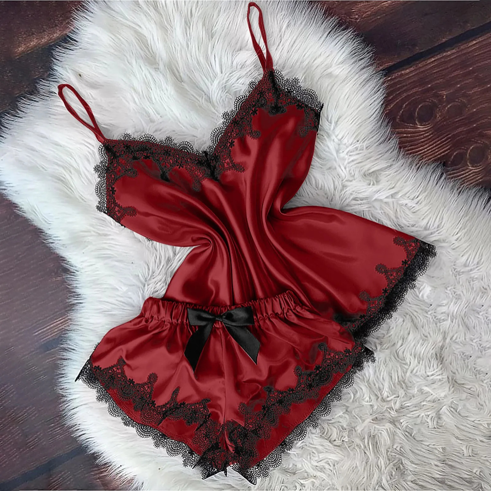 Sexy Lingerie Women Sleep Wear Camisole Bow Shorts V-Neck Tops Velvet Pajamas Sleepwear 250403