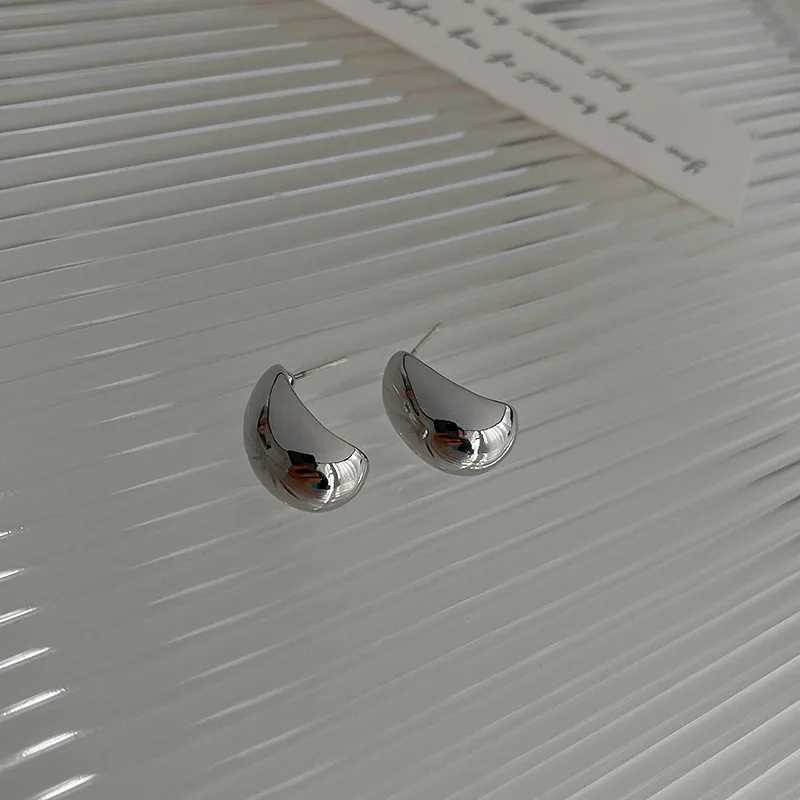 925 Silver Needle Geometric Cshaped Bean Earrings Metal Cool Style Earrings Simple and High End Earrings for Women C251103