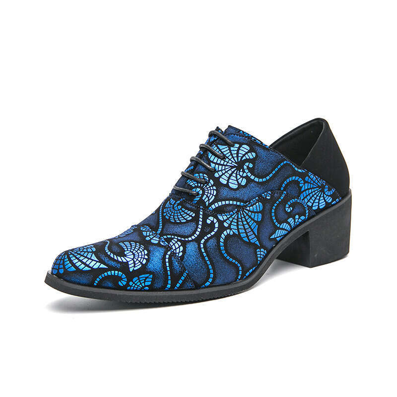 Large size 46 high-heeled leather men in the spring autumn 2024, with an outer height increase of 6 centimeters and a pattern for groom's wedding