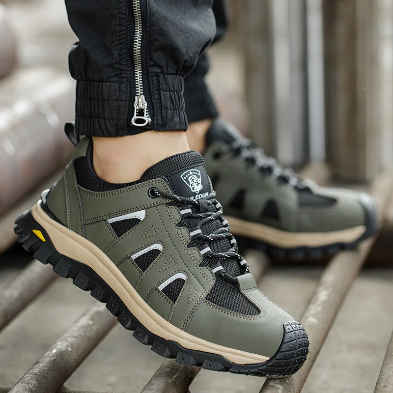 Steel Toe Safety Shoes Men Work Safety Boots Lightweight Breathable Comfortable Sneakers Men Boots Slipresistant shoes 251030