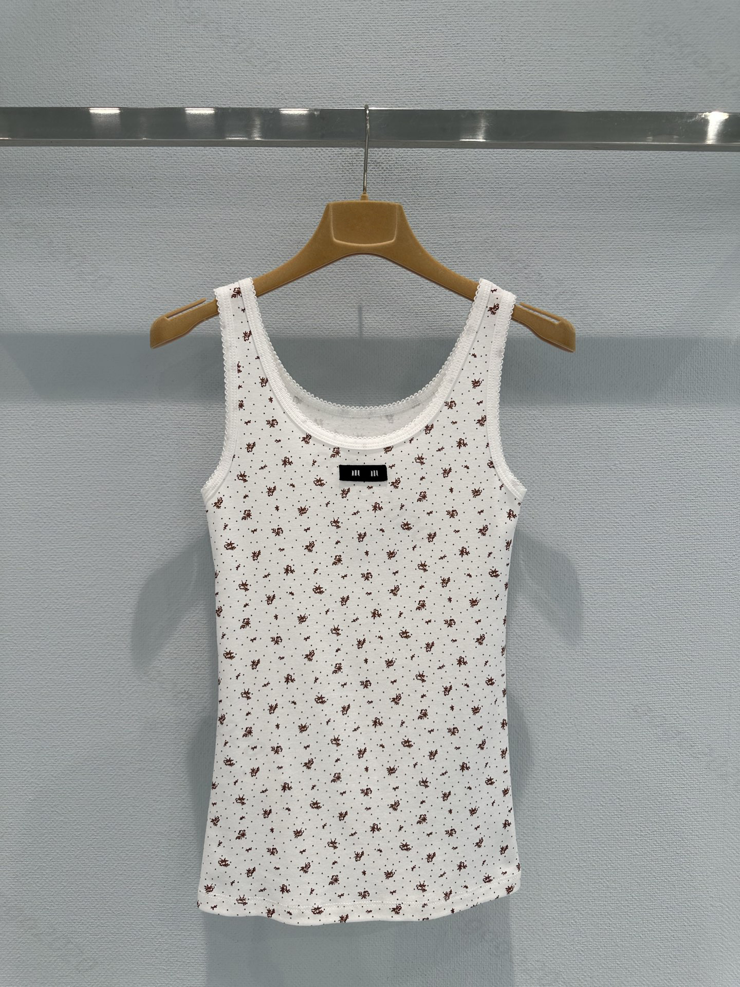 Summer Women Cotton Shirt Tee Vest Short Pullover Design T Shirts Ribbed Jersey Tops Runway High End Tee Girl Casual Floral Pattern Tank Tops Sleeveless Shirts T-shirt