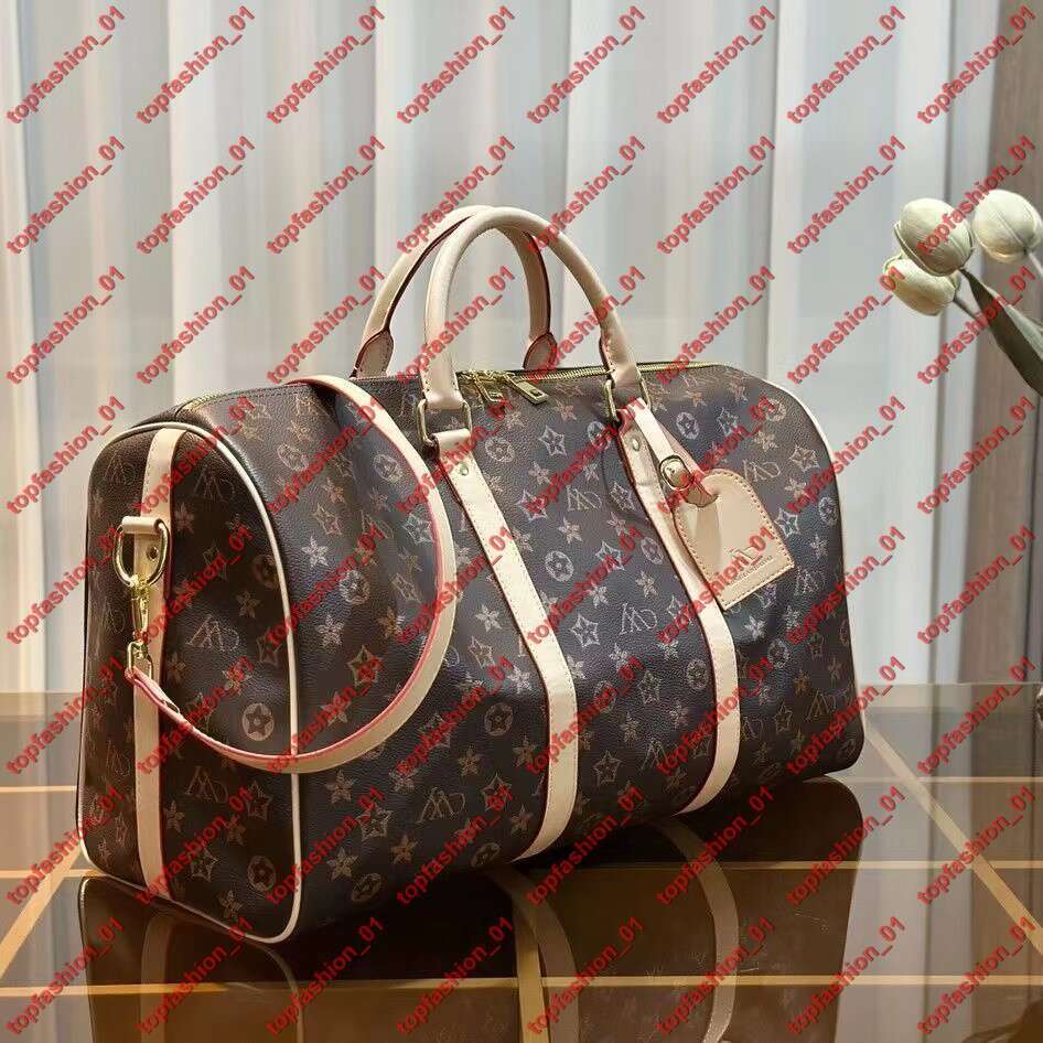 topfashion_01 top Duffel Bags fashion men women travel duffle bags brand designer lage handbags With lock large capacity sport bag handbag 54cm And 30cm tote bag