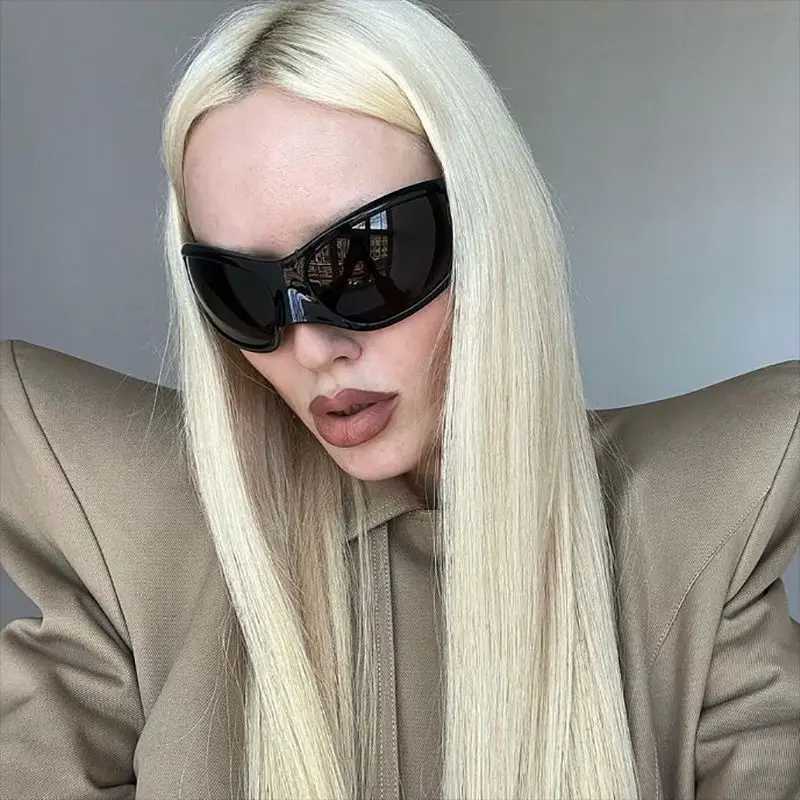 Sunglasses Y2K Wrap Around Sport Sunglasses for Men Women Vintage Punk Sun Glasses Oval Fashion Trendy Sport Shades UV400 Eyeglasses