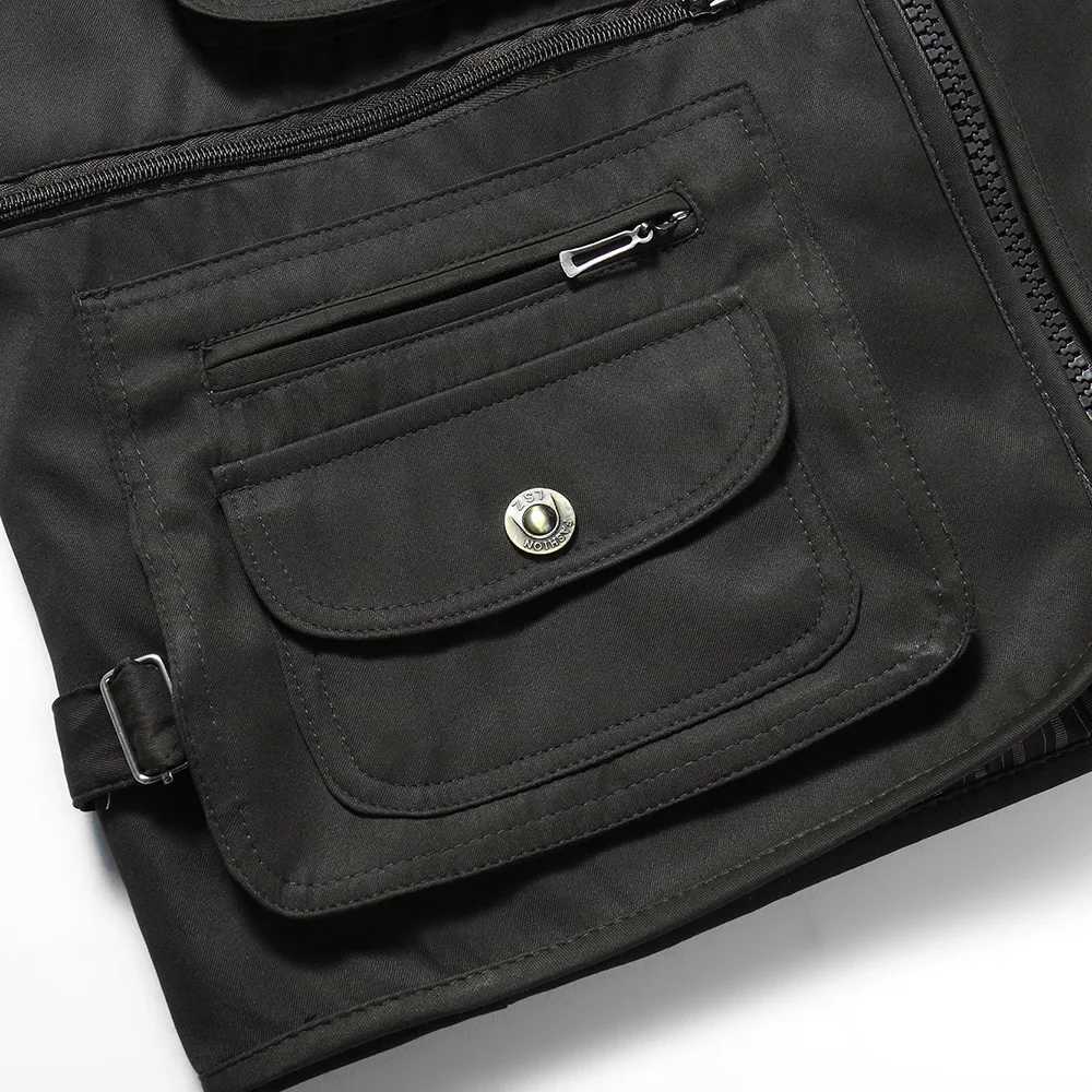 Men Large Size XL-4XL Motorcycle Casual Vest Male Multi-Pocket Tactical Fashion Waistcoats High Quality Masculino Overalls vest X2504031