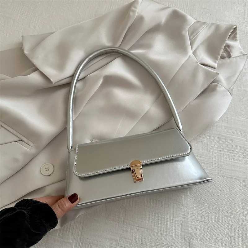 Popular Patent Leather Underarm Bag Womens 2024 Summer New Fashion Trendy Korean Version Shoulder Bag Fashion Hand BagC250401
