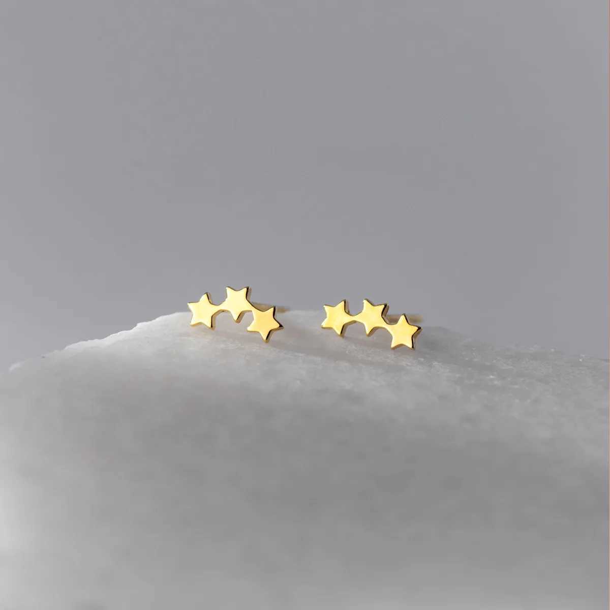 Gold Colorly Mini Star Earrings for Women Daily Wear Minimalist Cute Flower Stud Earring Girls Fashion Pierc Jewelry Gifts C251103