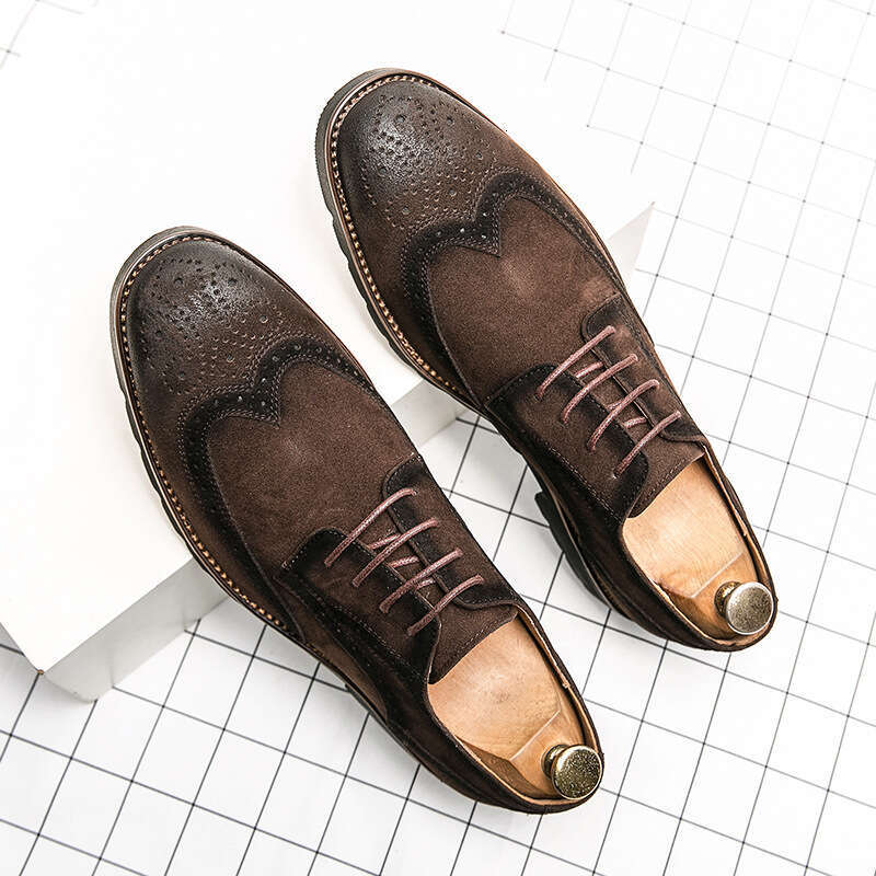 2024 Men's Large Size New Fashion British Style Business Leather Shoes Trend Dinner