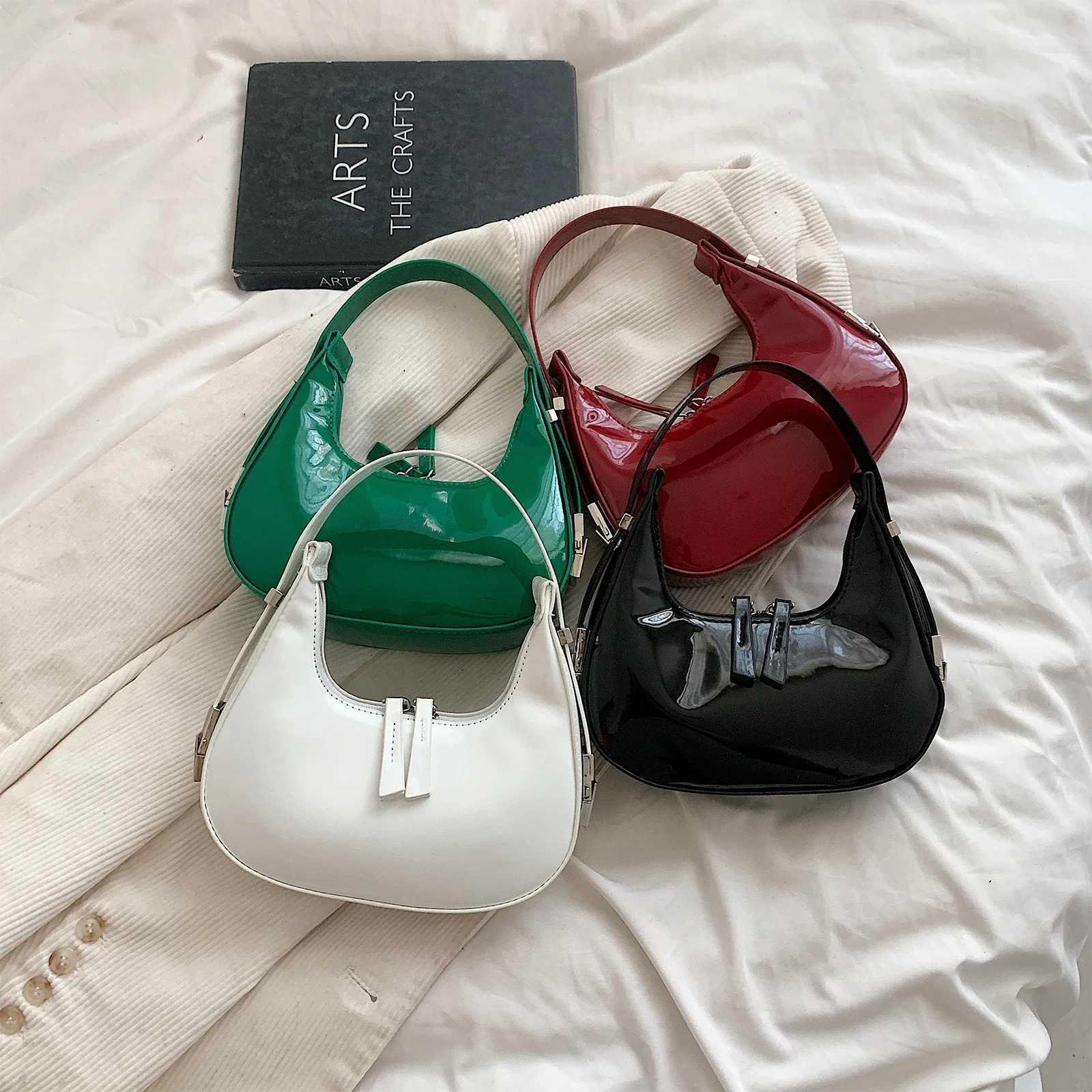 Half Moon Bag Vintage PU Leather Small Shoulder Bag for Women Girls Hobo Handbag Luxury Retro Red Ladies Armpit Purses TotesC250401