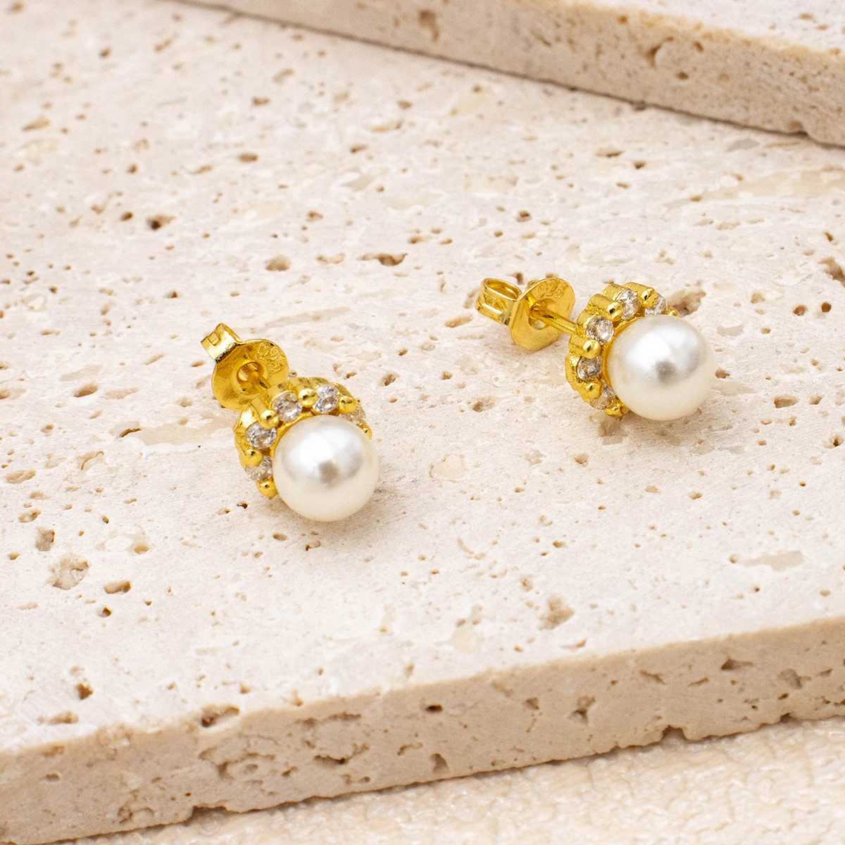 New Summer Collection Pearls Stud Earrings Gold Color Jewelry for Women Zircon Earrings with Hypoallergenic Boho Style Gift C251103